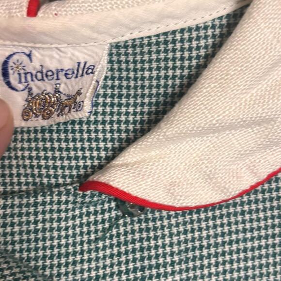 1960s kids green and white plaid dress with holly berry button design (girls 8) - Picture 6 of 7